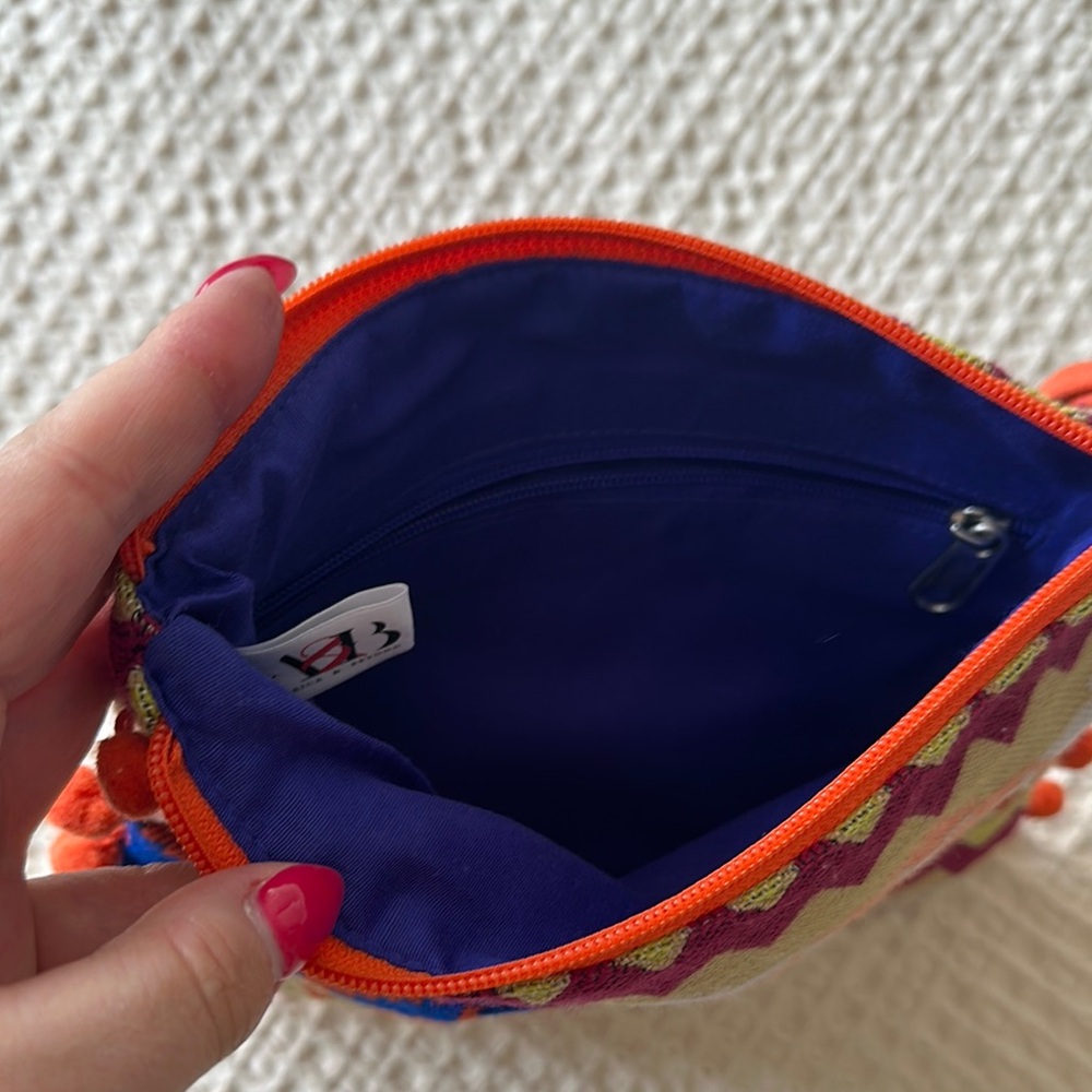 Colorful Patterned Clutch Set - Picture 3 of 13